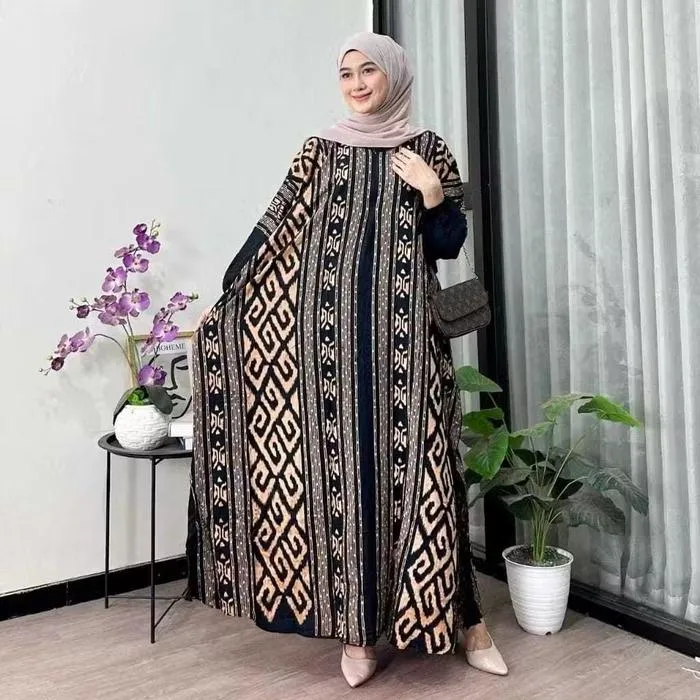 Kaftan Asmat warna Hitam