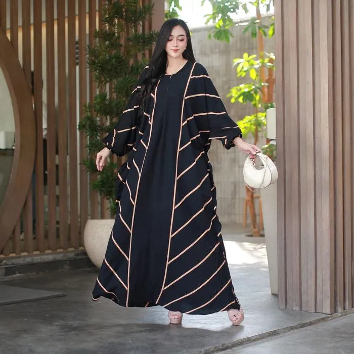 Kaftan Ainun warna Hitam