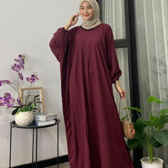 Kaftan Polos warna Maroon